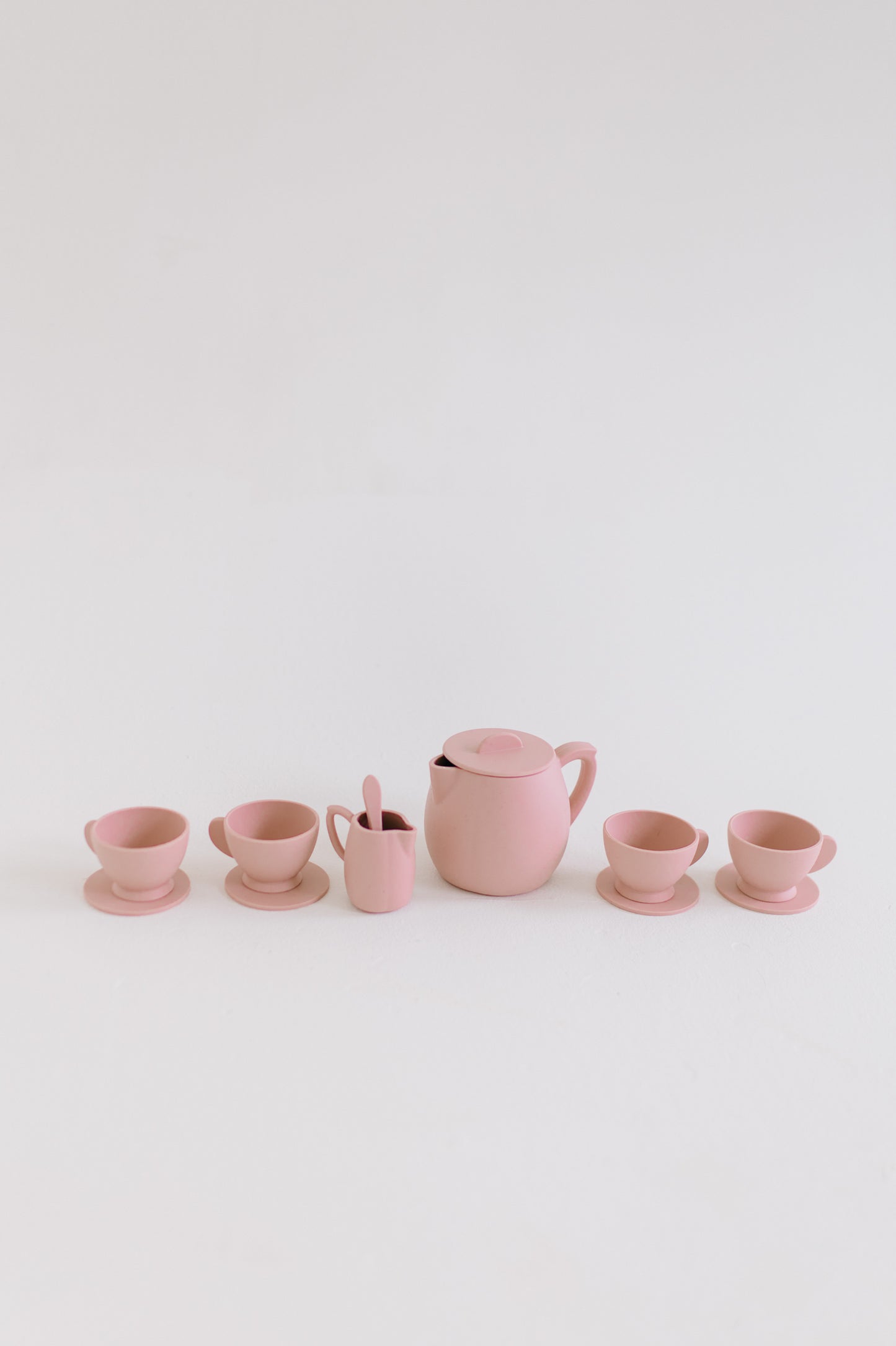 Tea Set in Blushing Pink